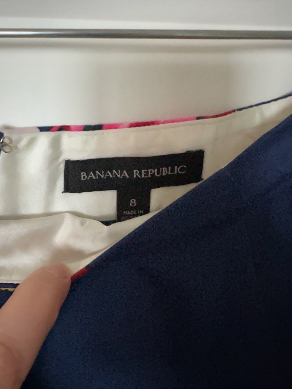 Banana Republic Floral Pencil Skirt - Picture 2 of 2